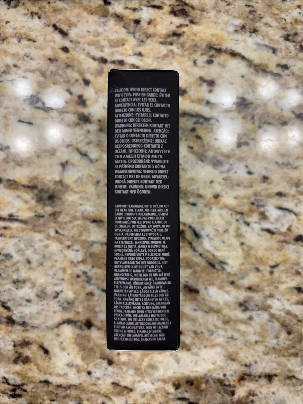 NEW IN BOX- Laura Mercier Real Flawless Foundation- 2W1 Macadamia